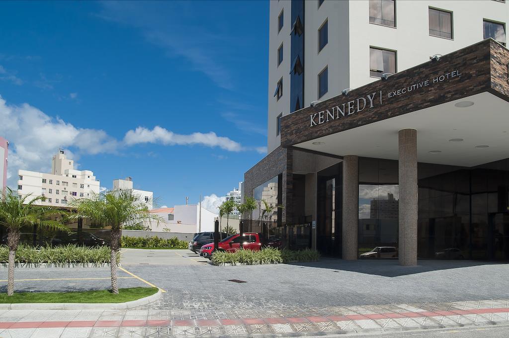 Kennedy Executive Hotel Sao Jose  Eksteriør billede